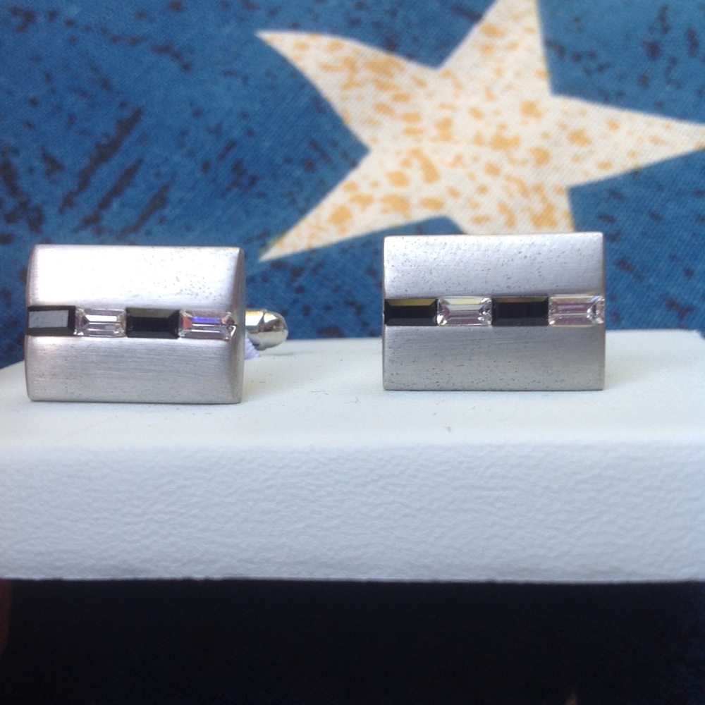 NWOT cuff links